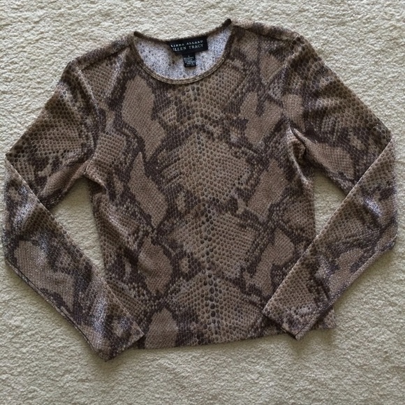 Linda Allard for Ellen Tracy Top