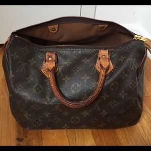 ONE DAY SALE Auth 1987 Louis Vuitton speedy 30