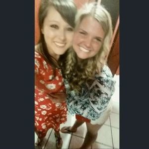 Meet your Posher, Tia