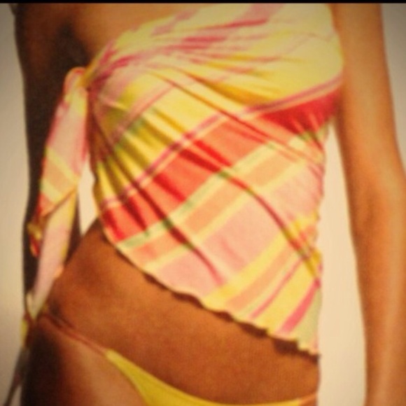 Victoria Secret Multi Way Wrap in pink