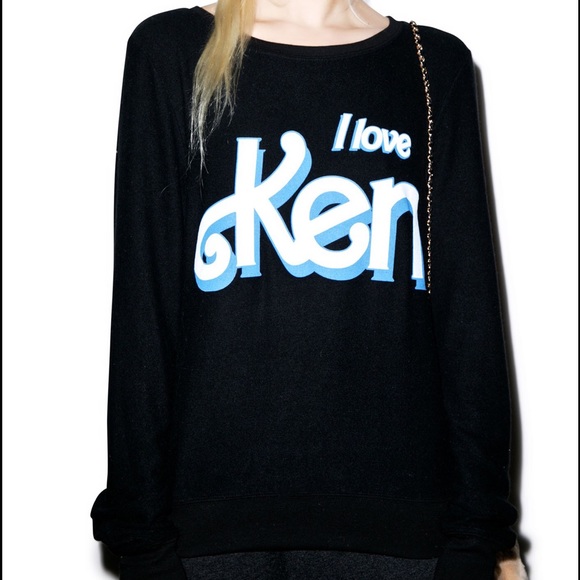 Wild fox I Love Ken fleece-like sweater. Black.
