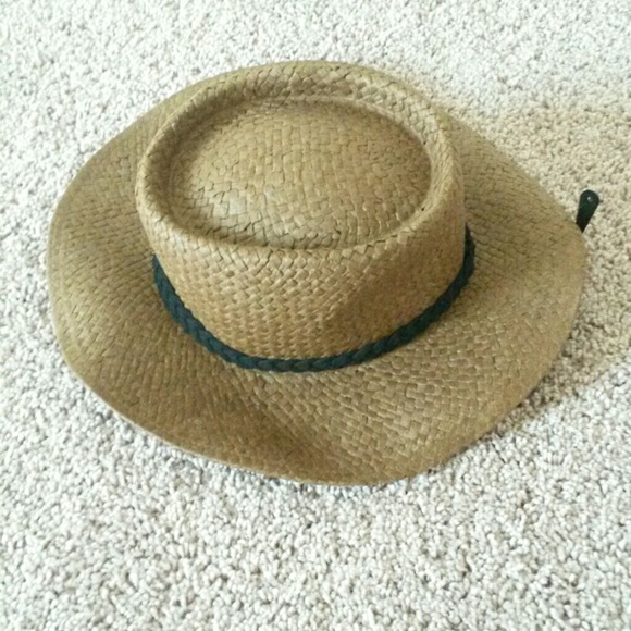 Boater straw hat