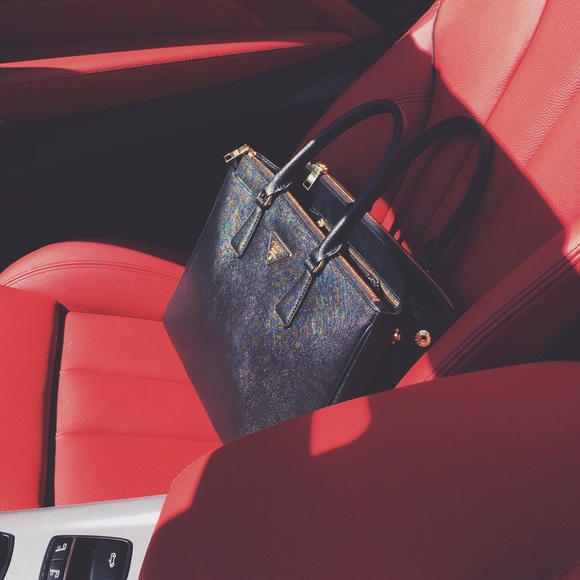 💯Prada Saffiano Lux Tote