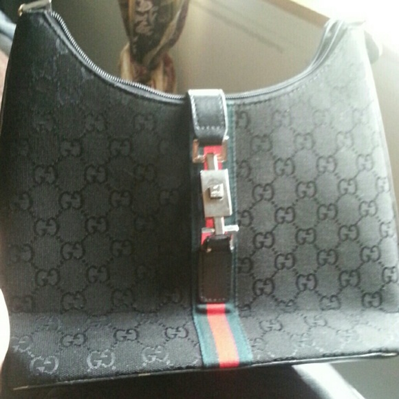 GUCCI authentic!
