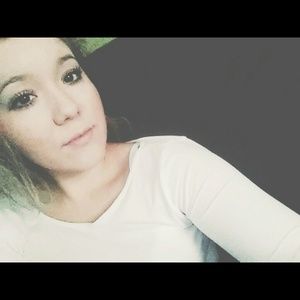 Meet your Posher, Arcelia