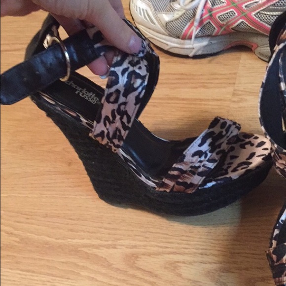 Cheetah and black wedges - Picture 2 of 2