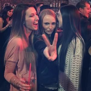 Meet your Posher, Dana