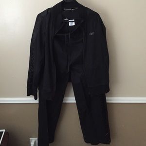 Reebok jogging outfit