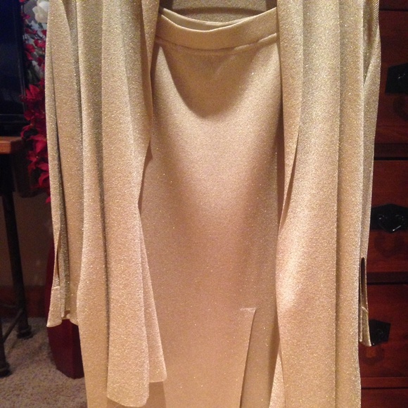 stunning Escada evening suit, like new, worn once - Picture 4 of 4