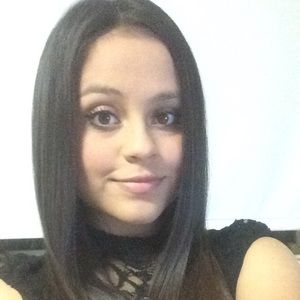 Meet your Posher, Yelda