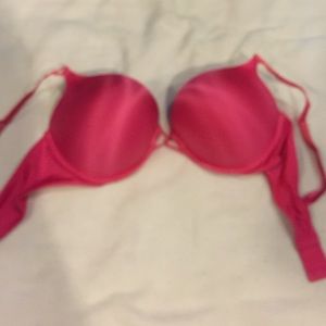 Bombshell Victoria secret bra