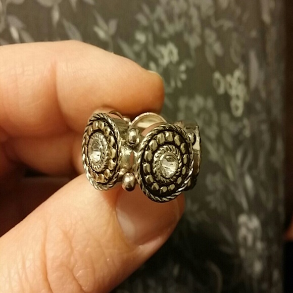 Ring size 7 - Picture 1 of 3