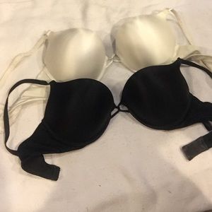 Bombshell Victoria's Secret bra