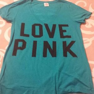 VS Pink shirt turquoise
