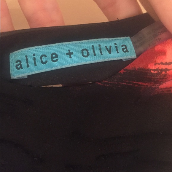 Alice + Olivia top - Picture 3 of 3