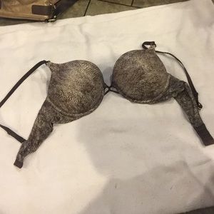Bombshell Victoria secret bra