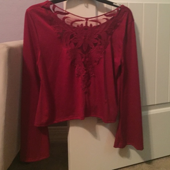 Red flare long sleeve crop top w/ laced back - Picture 2 of 3
