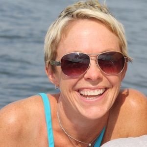 Meet your Posher, Cara