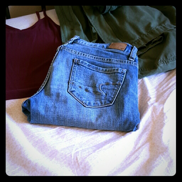 American Eagle skinny jeans