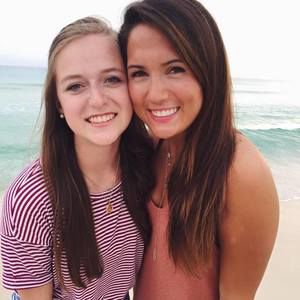 Meet your Posher, Caroline