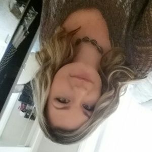 Meet your Posher, Sierra