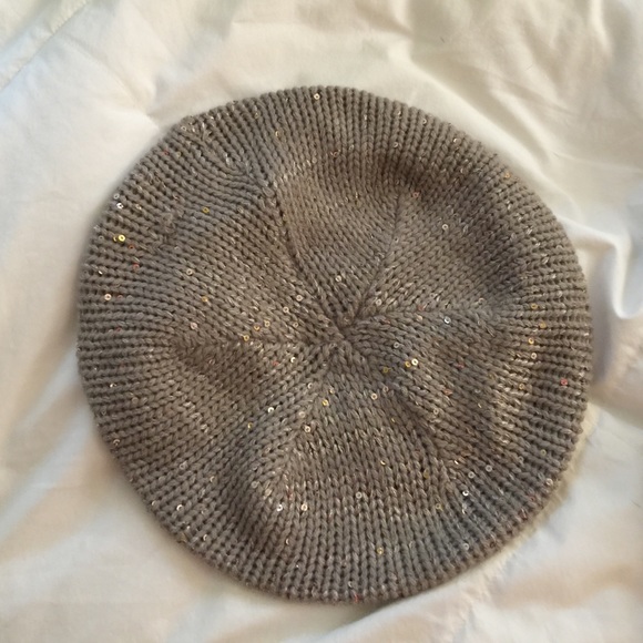 Three beanies - Picture 2 of 4
