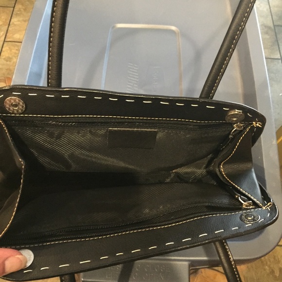 Handbag - Picture 2 of 2