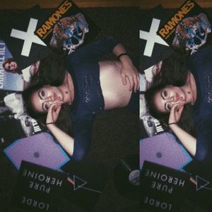 Meet your Posher, Kayla