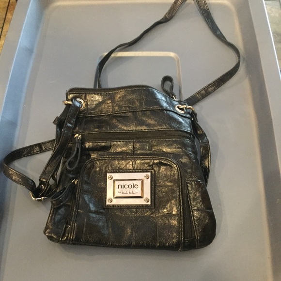 Purse - Picture 1 of 2