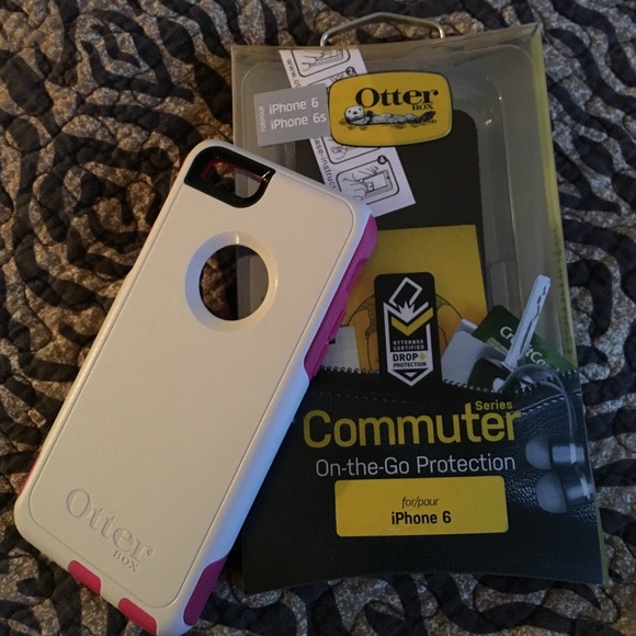Otter Box - Picture 3 of 3