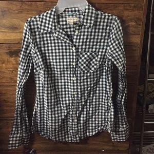 Black and white checkered long sleeve shirt