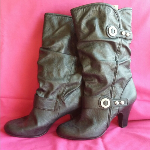 a.n.a Shoes - Ana mid length black boots
