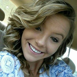 Meet your Posher, Marissa