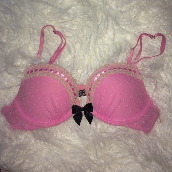 VICTORIA SECRETS BRA