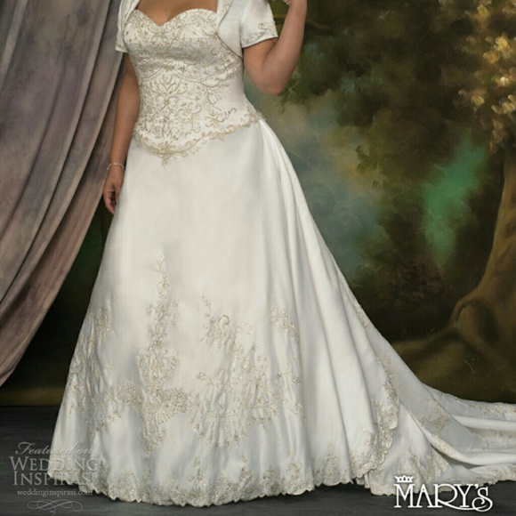 David's Bridal Dresses & Skirts - Lowest price: MARY'S Bridal Wedding Gown
