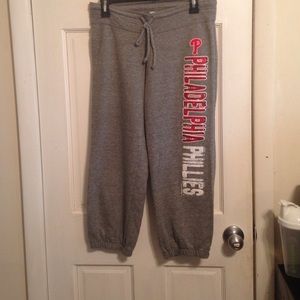 Philadelphia Capri sweatpants