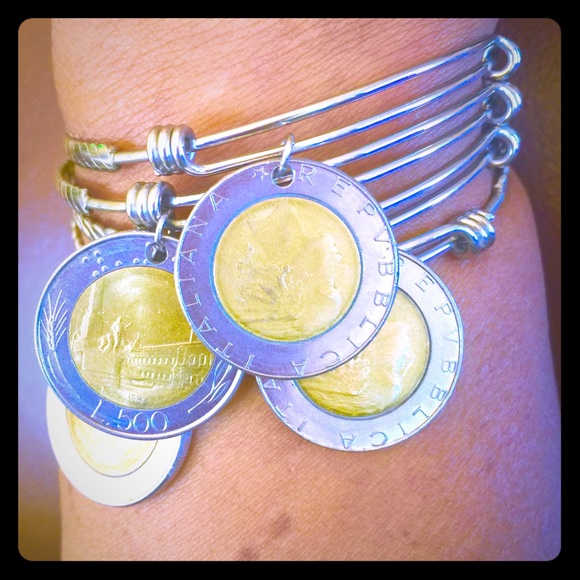 Italian lira coin bangle. Type 1 only