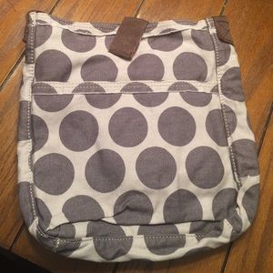 Thirty one retro metro cross body