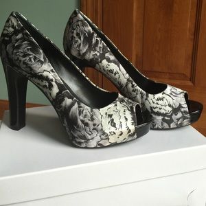 Flower-patterned Nine West heels