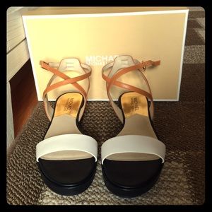 MICHAEL Michael Kors Kaylee Flat