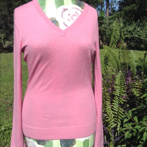 Pink Cashmere V-Neck Sweater - Picture 1 of 4