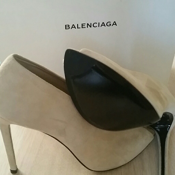 Balenciaga Suede Peeptoe Pumps - Picture 2 of 4