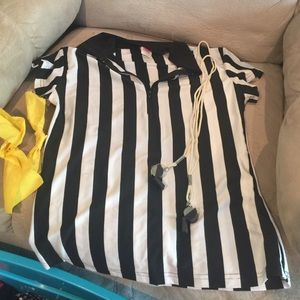 Referee costume