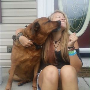 Meet your Posher, Emma