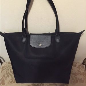 Longchamp Le Pliage Néo Large Tote- Black