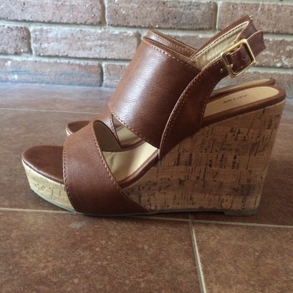 Wedges - Picture 3 of 4