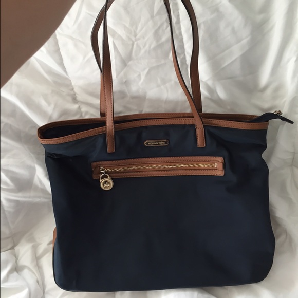 Authentic Michael Kors purse