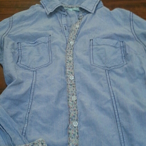 Maurices button down shirt - Picture 3 of 3