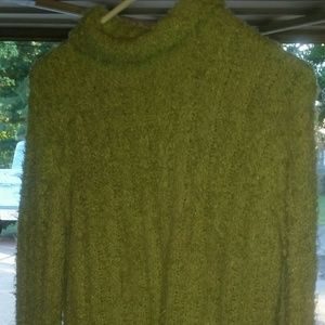 Columbia sweater
