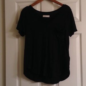 Abercrombie & Fitch Black V-Neck Pocket Tee, Small